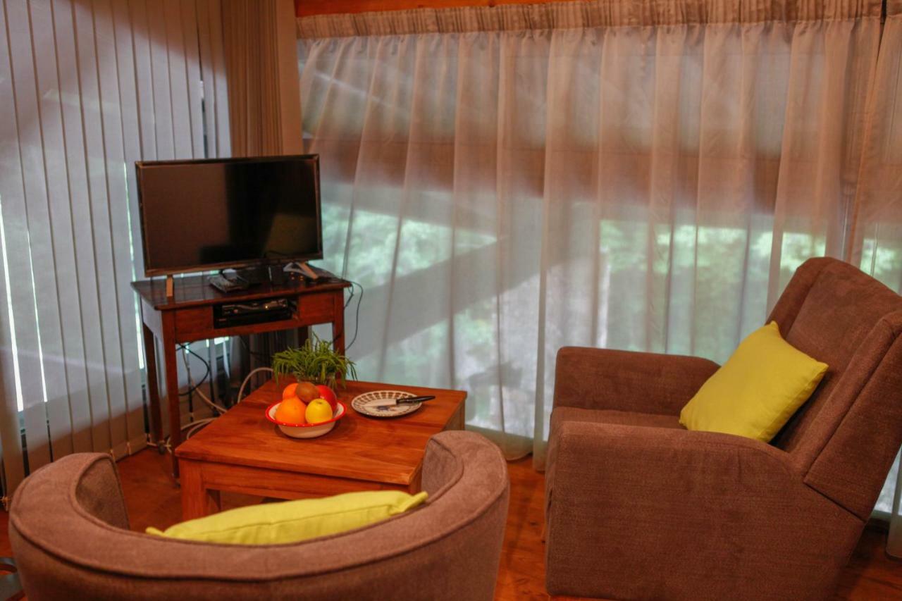 Bed and Breakfast Moulin D'Entre Les Roches Puivert Экстерьер фото